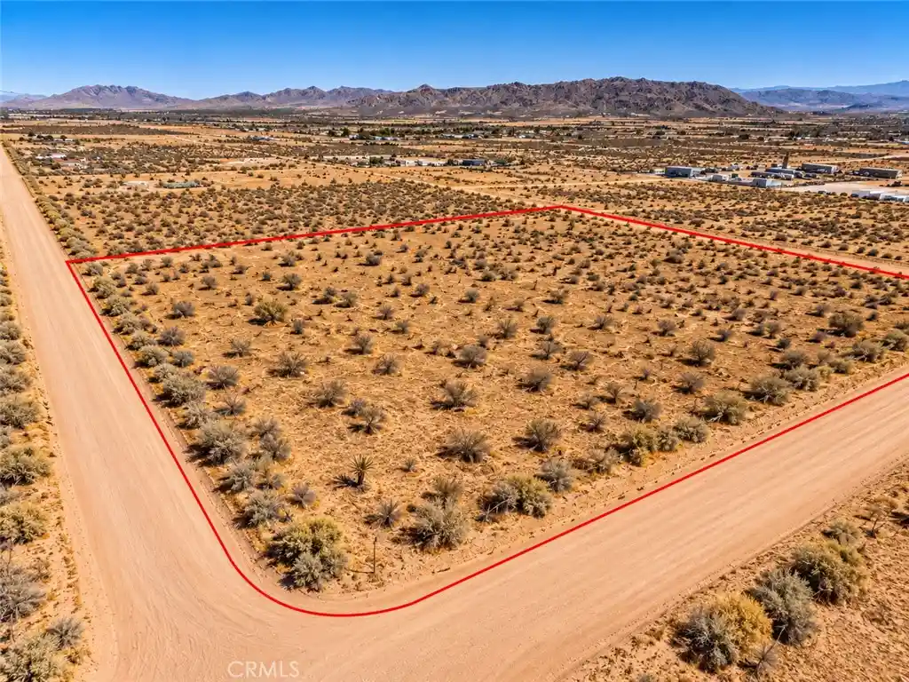 Photo 1 of Land for sale at 0 Waladi Rd, Apple Valley, CA 92307 | MLS# IG26221264 | Listing updated on 2026-10-12