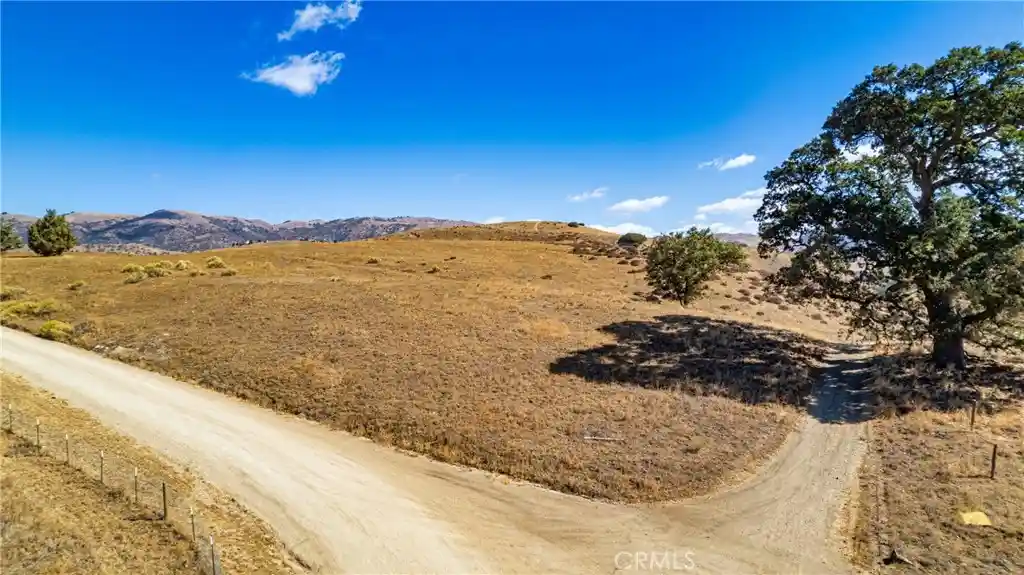 Photo 1 of Land for sale at 0 Marigold/dogwood, Tehachapi, CA 93561 | MLS# SR26220538 | Listing updated on 2026-10-21