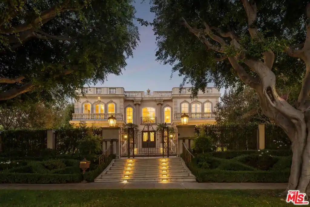 Photo 1 of Mansion for sale at 628 N Rodeo Dr, Beverly Hills, CA 90210 | MLS# 26999277 | Listing updated on 2026-10-20