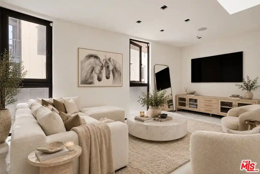 Photo 1 of Condo for sale at 1253 N Sweetzer Ave #6, West Hollywood, CA 90069 | MLS# 26999733 | Listing updated on 2026-10-30