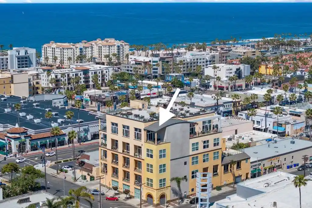 Listing Photo 1 - Condo for sale in 550 Seagaze Dr located at 550 Seagaze Dr, Oceanside, CA 92054 - Unit #29