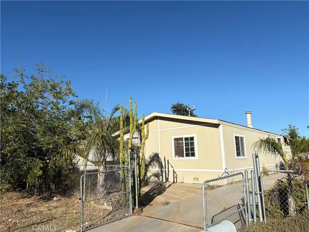 Photo 1 of Manufactured home for sale at 25148 Avenida Valencia, Homeland, CA 92548 | MLS# IV26221477 | Listing updated on 2026-10-26