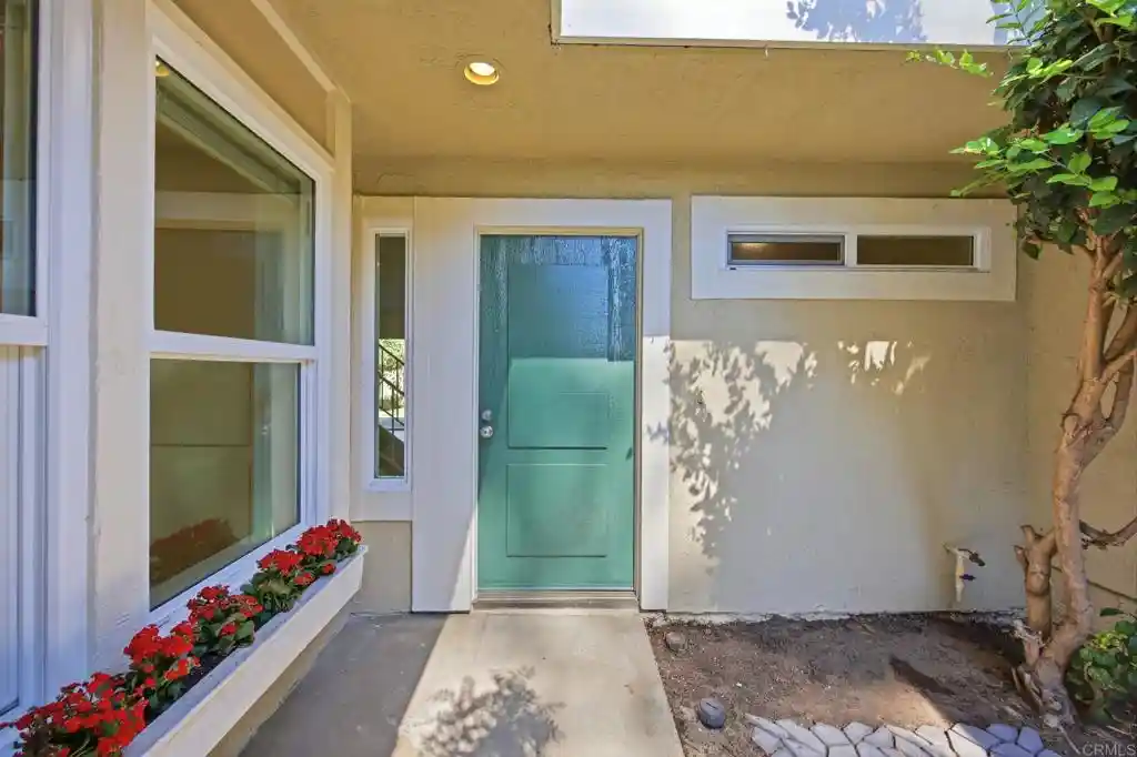 Townhouse for sale at 4 Windwood, Irvine, CA 92604 | MLS# NDP2609475