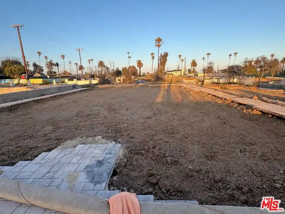 Photo 1 of Land for sale at 429 Via De La Paz, Pacific Palisades, CA 90272 | MLS# 26101623 | Listing updated on 2026-10-20