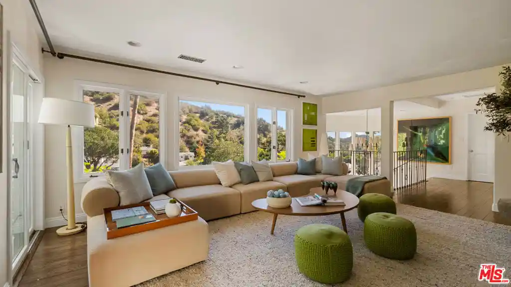 Photo 1 of Single family home for sale at 1759 N Beverly Dr, Beverly Hills, CA 90210 | MLS# 26999871 | Listing updated on 2026-10-20
