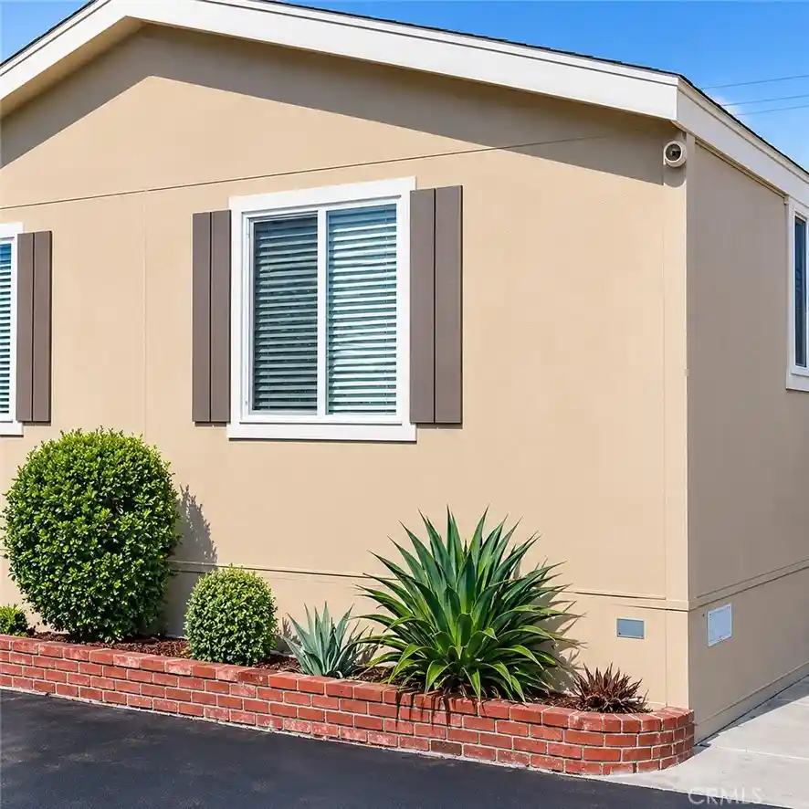 Manufactured home for sale at 327 W Wilson St #23, Costa Mesa, CA 92627 | MLS# TR26221702