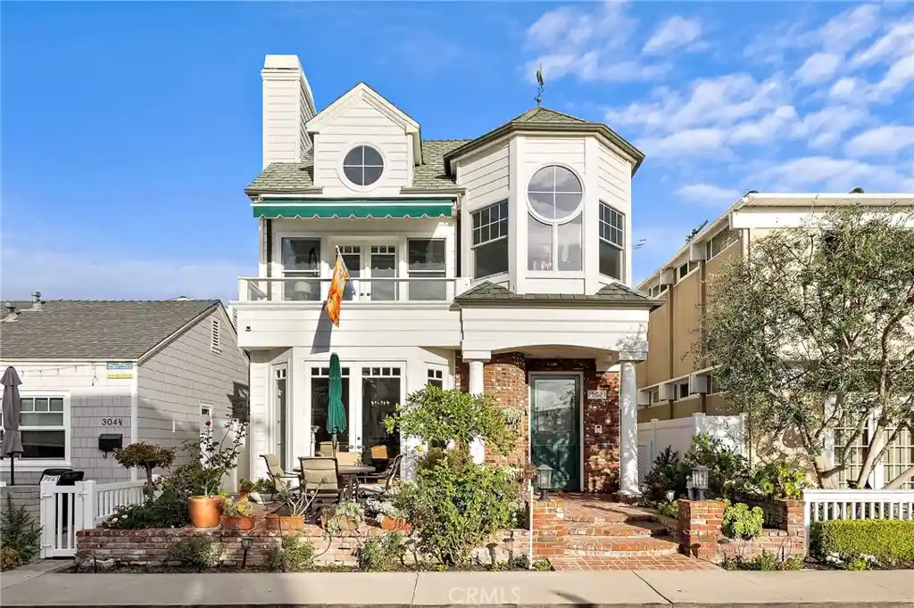 Single family home for sale at 302 Ruby Ave, Newport Beach, CA 92662 | MLS# NP26219910
