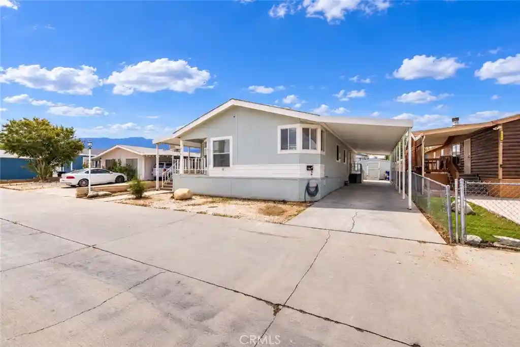 Manufactured home for sale at 45465 25th East #213, Lancaster, CA 93535 | MLS# IV26221746