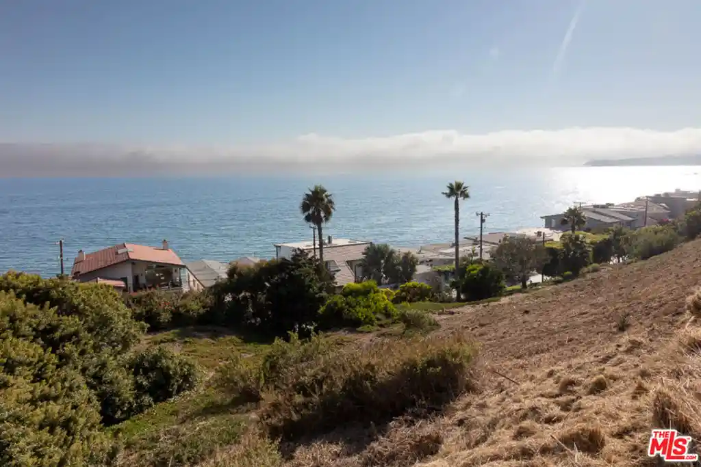 Photo 1 of Land for sale at 1 Malibu Cvs Colony, Malibu, CA 90265 | MLS# 26101712 | Listing updated on 2026-10-20