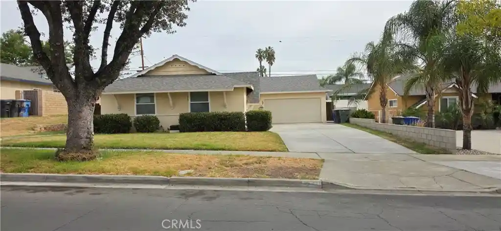 Photo 1 of Sale Pending at 4523 Toyon, Riverside, CA 92504 | MLS# IV26221806 | Listing updated on 2026-10-17