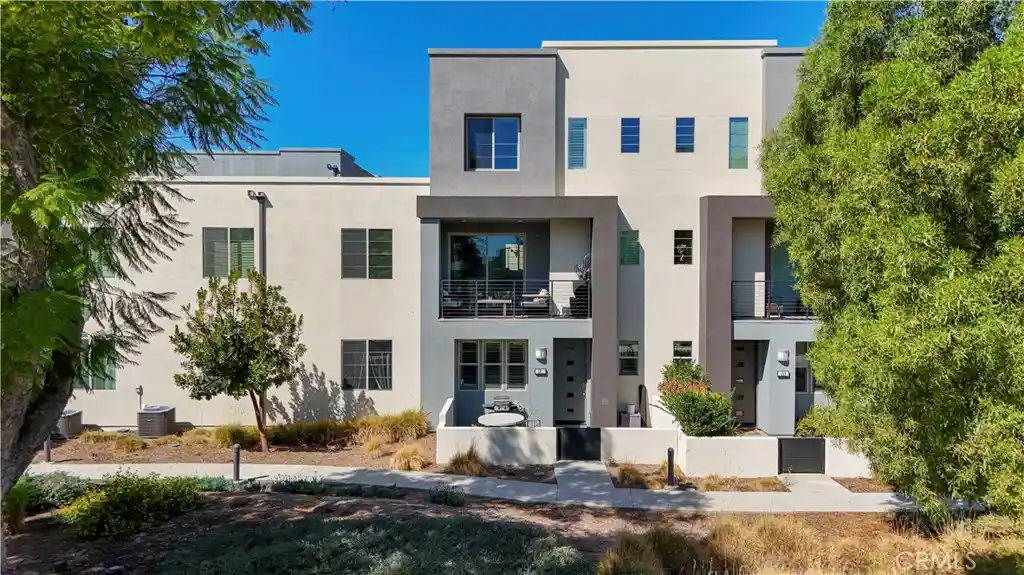 Photo 1 of Condo for sale at 151 Cadence, Irvine, CA 92618 | MLS# AR26219665 | Listing updated on 2026-10-25