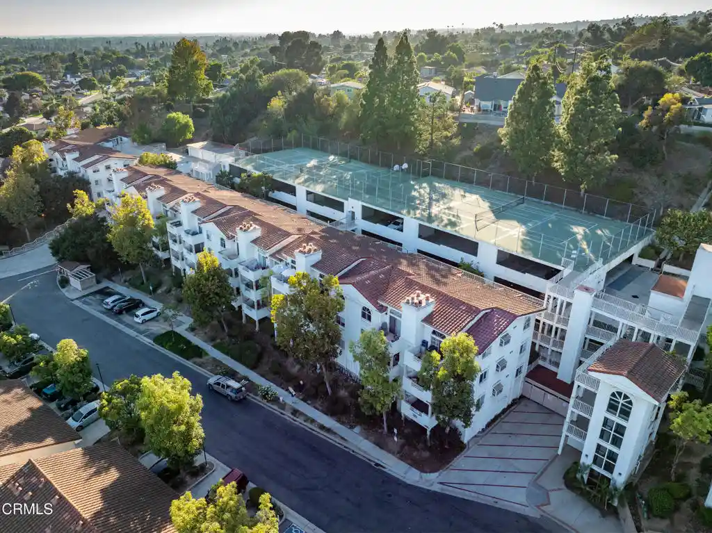 Condo for sale at 2623 Antonio Dr #105, Camarillo, CA 93010 | MLS# V1-39245