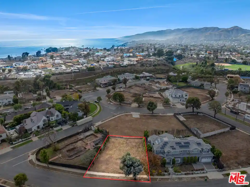 Photo 1 of Land for sale at 519 Frontera Dr, Pacific Palisades, CA 90272 | MLS# 26998391 | Listing updated on 2026-10-21
