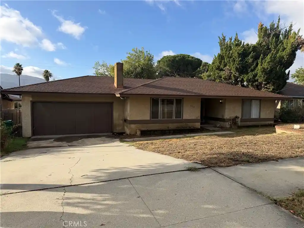 Photo 1 of Sale Pending at 1560 W Nicolet, Banning, CA 92220 | MLS# IV26222133 | Listing updated on 2026-10-17
