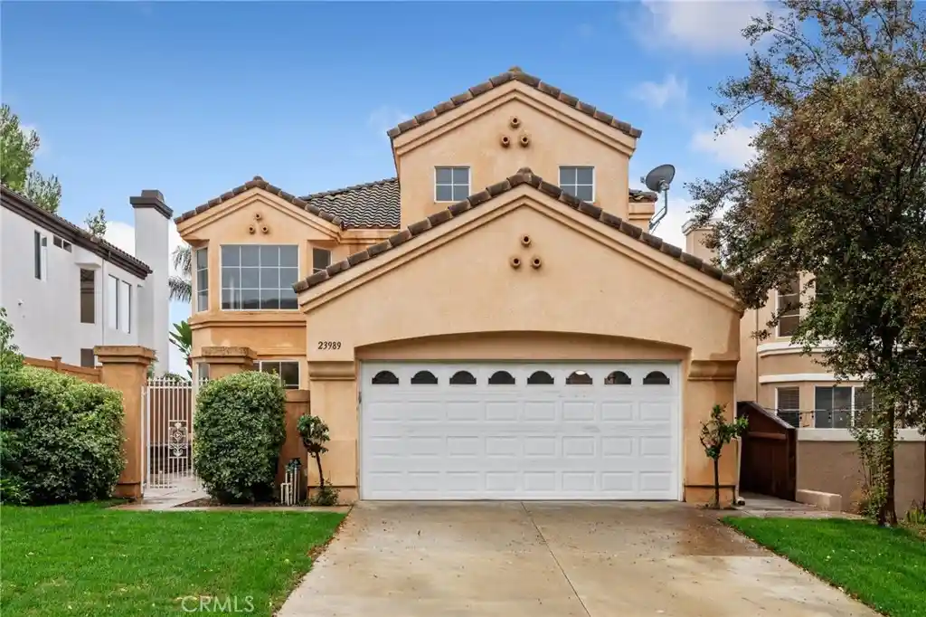 Photo 1 of Sale Pending at 23989 Crowned Partridge Ln, Murrieta, CA 92562 | MLS# SW26221504 | Listing updated on 2026-10-20