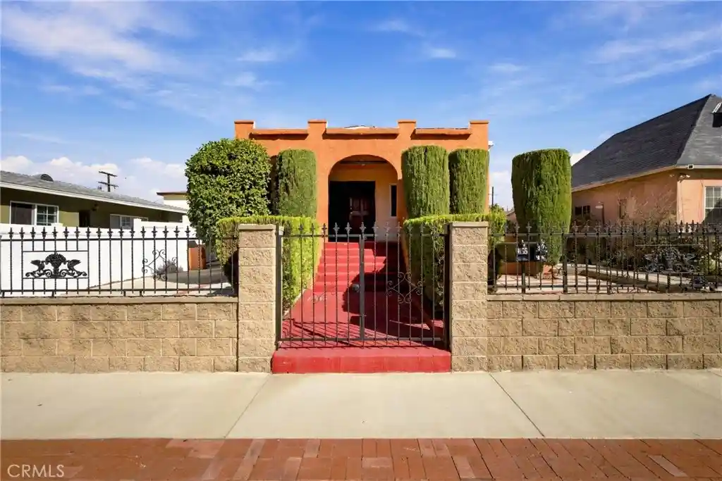 Multi family home for sale at 4155 Bemis, Los Angeles, CA 90039 | MLS# SR26217569