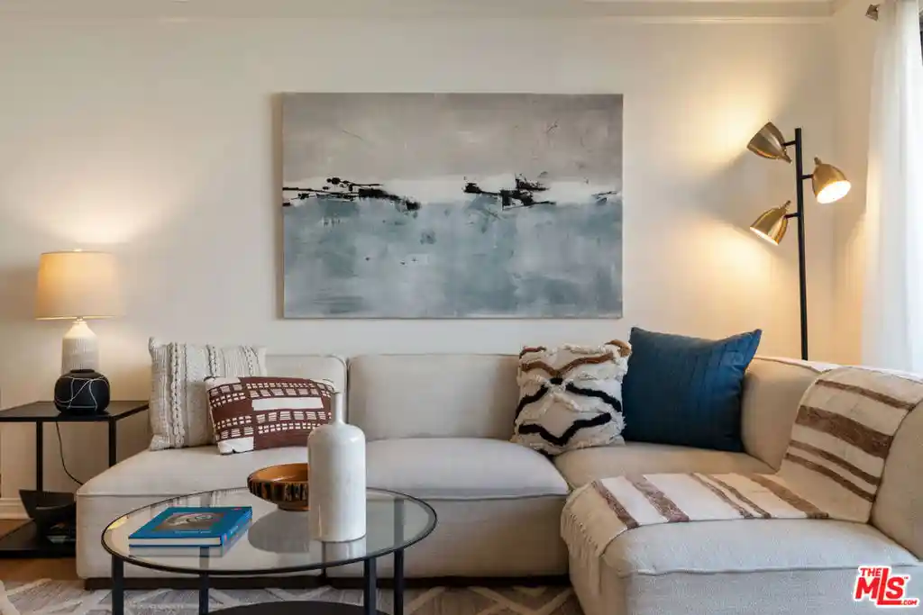 Condo for sale at 1021 12th Street #203, Santa Monica, CA 90403 | MLS# 26999223
