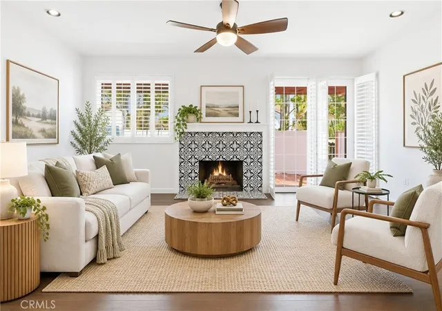 Townhouse for sale at 19481 Pompano Ln #112, Huntington Beach, CA 92648 | MLS# SB26220752