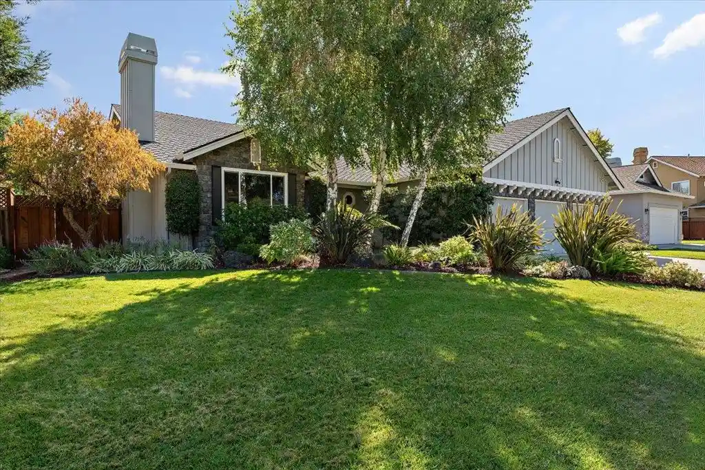 Photo 1 of Single family home for sale at 108 Mojonera Ct, Los Gatos, CA 95032 | MLS# ML82062889 | Listing updated on 2026-10-30