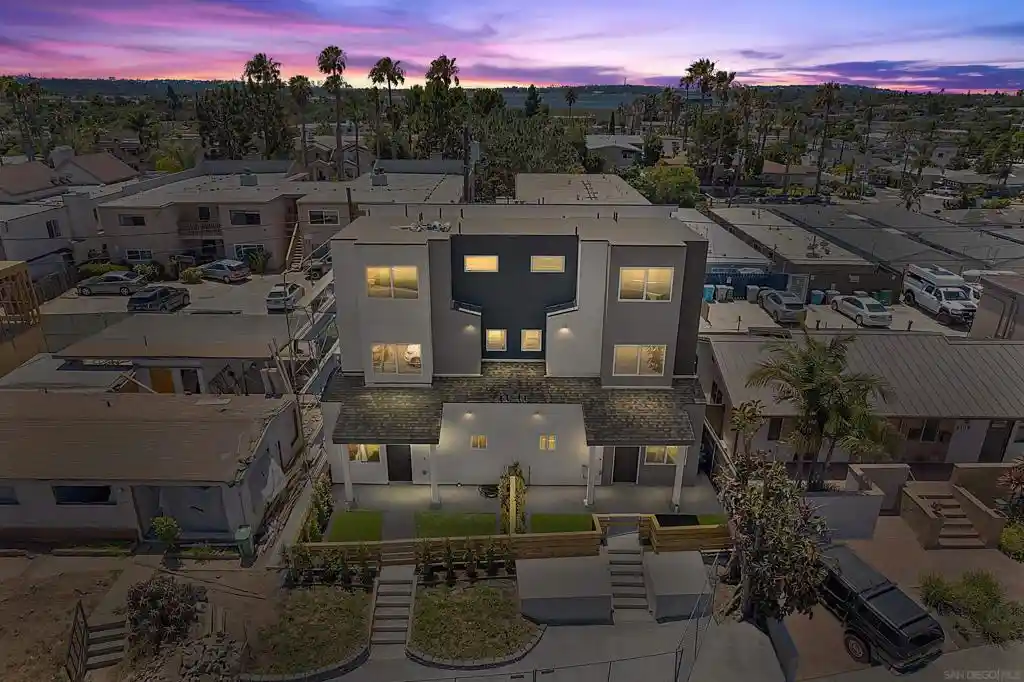 Photo 1 of Multi family home for sale at 2139 Balboa Ave, San Diego, CA 92109 | MLS# 260024786SD | Listing updated on 2026-10-14