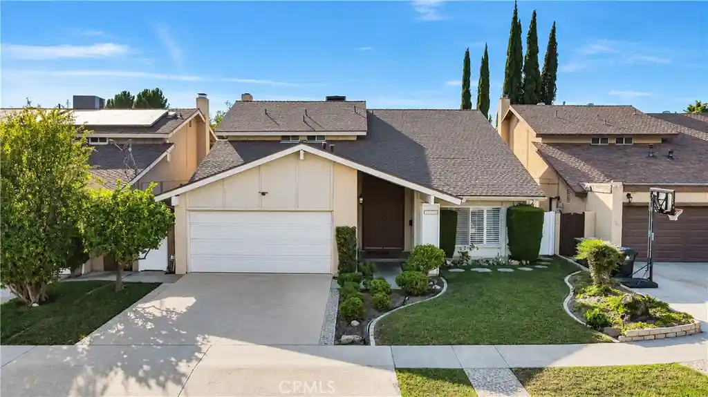 Photo 1 of Sale Pending at 5521 Goodland Ave, Valley Village, CA 91607 | MLS# SR26221274 | Listing updated on 2026-10-24
