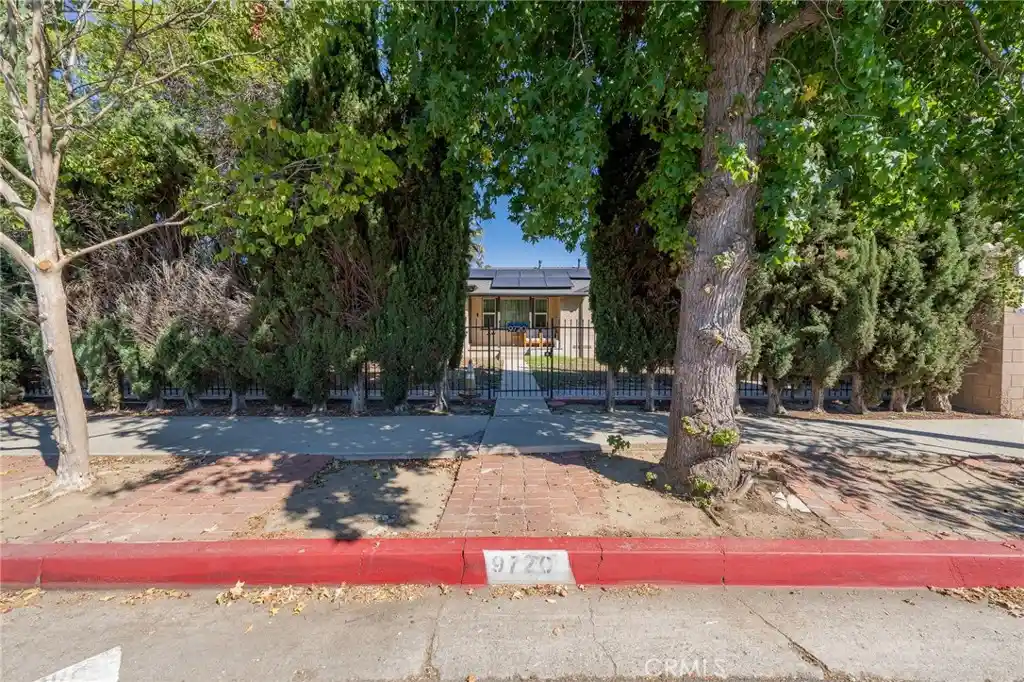 Photo 1 of Single family home for sale at 9720 Hayvenhurst, Northridge, CA 91343 | MLS# GD26222706 | Listing updated on 2026-10-16