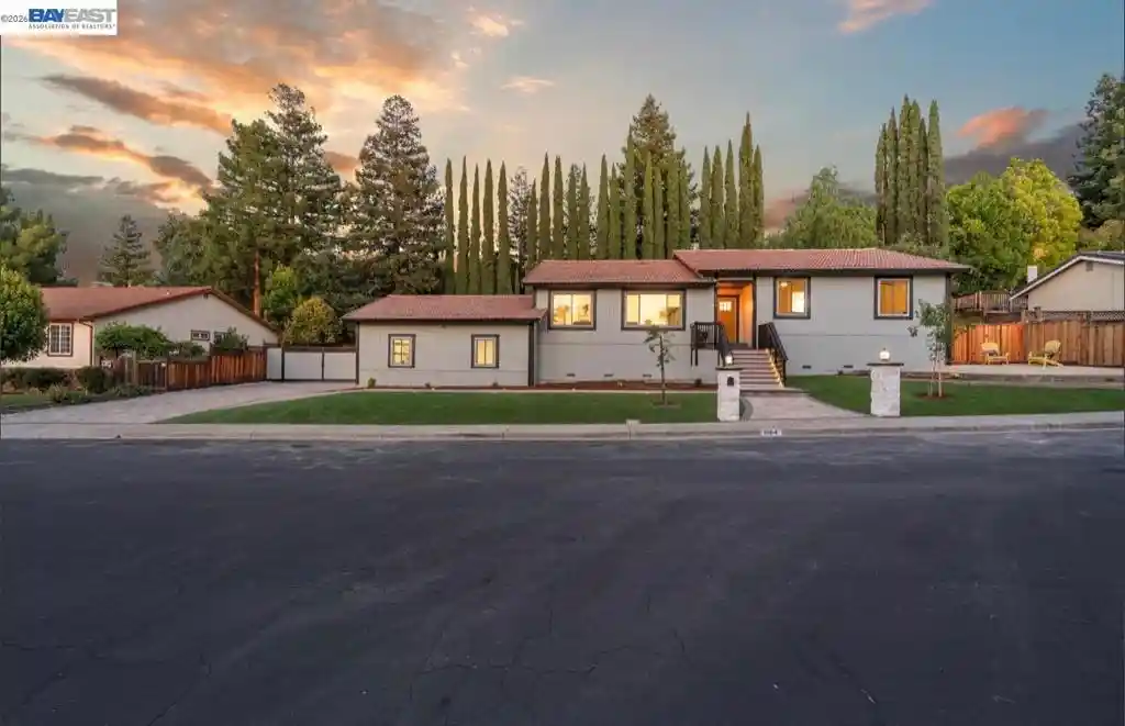 Photo 1 of Single family home for sale at 1084 Jamie Dr, Concord, CA 94518 | MLS# 41151115 | Listing updated on 2026-10-24