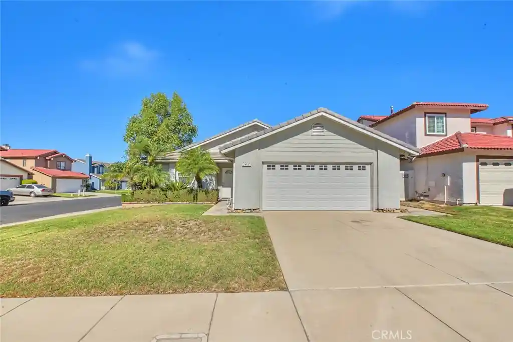 Single family home for sale at 1417 Fox Run, Corona, CA 92882 | MLS# CV26221407