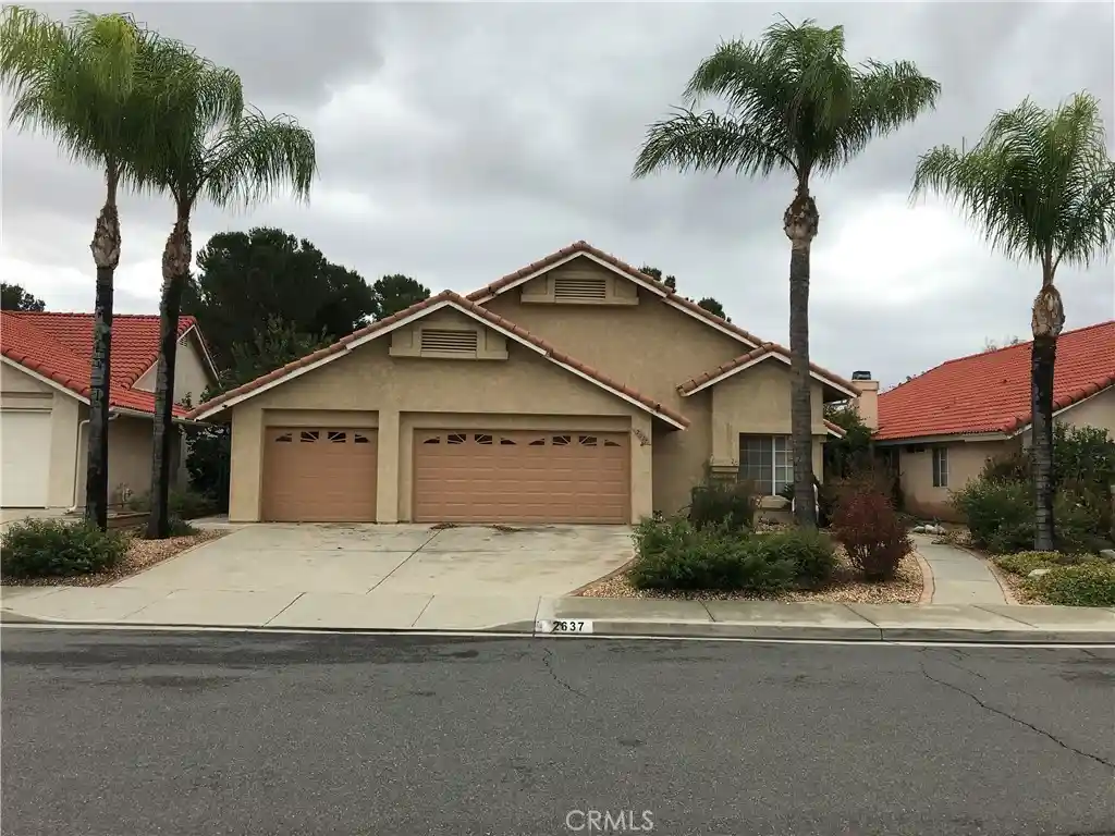 Single family home for sale at 2637 Banyan Tree Ln, Hemet, CA 92545 | MLS# SW26221484