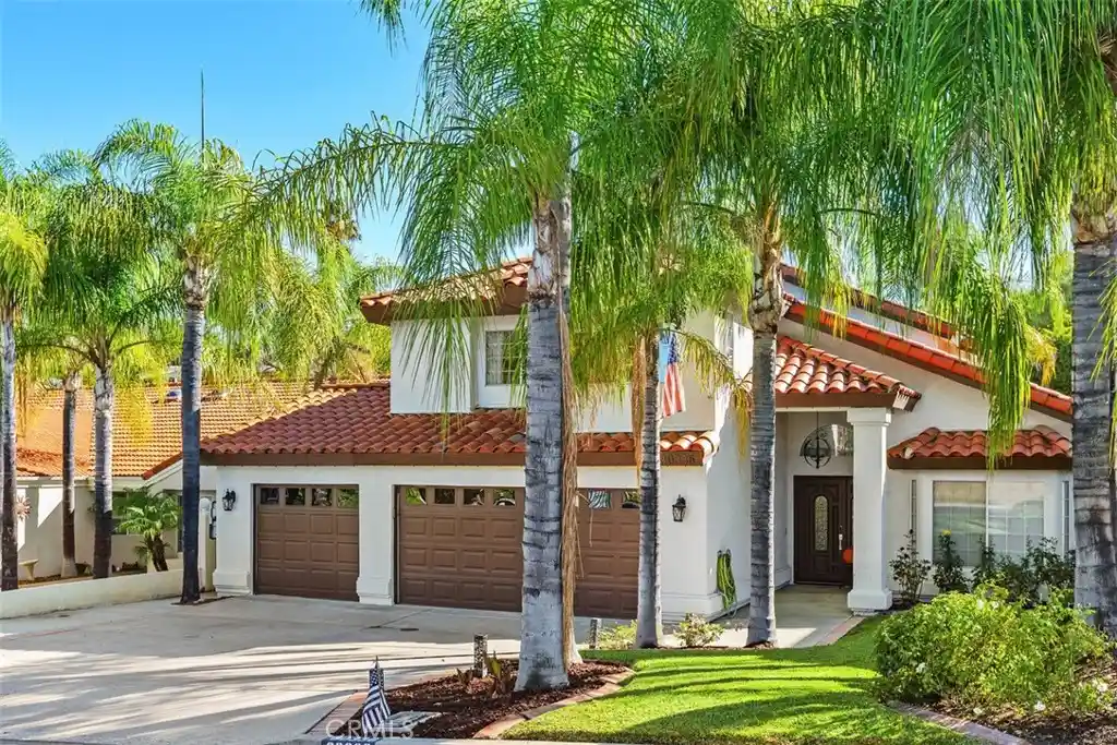 Photo 1 of Single family home for sale at 30336 Buck Tail, Canyon Lake, CA 92587 | MLS# OC26222519 | Listing updated on 2026-10-24