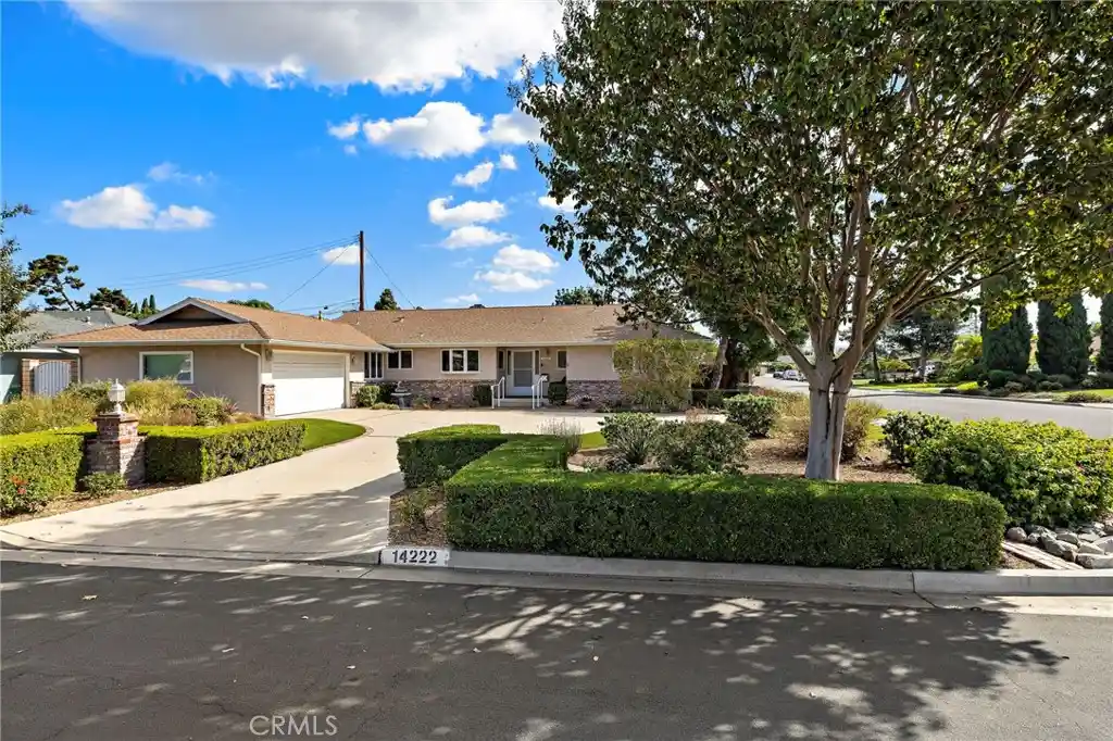 Single family home for sale at 14222 Shasta Way, Tustin, CA 92780 | MLS# LG26221982