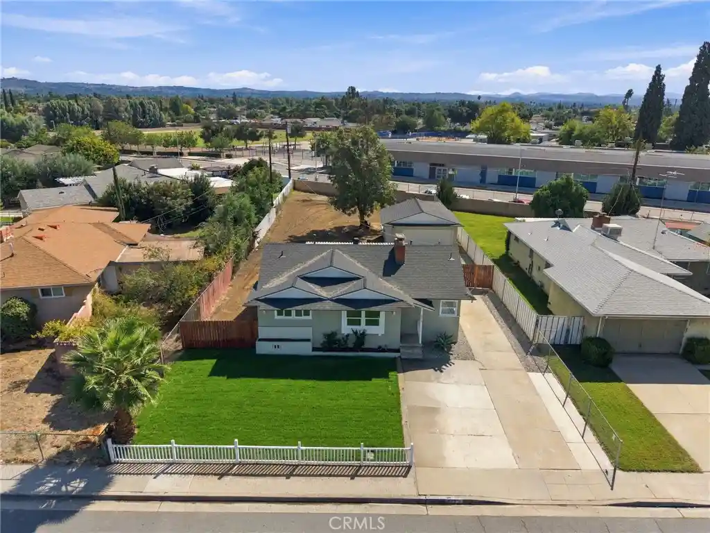 Photo 1 of Sale Pending at 6072 Grand Ave, Riverside, CA 92504 | MLS# IG26222982 | Listing updated on 2026-10-24