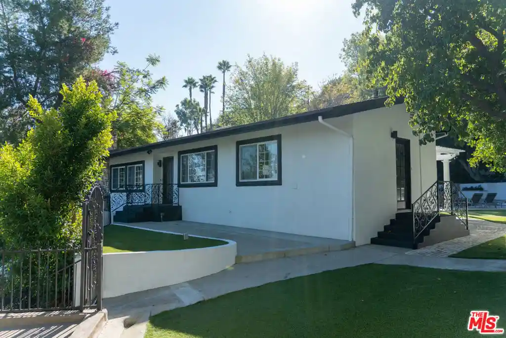 Photo 1 of Single family home for sale at 17856 Cathedral Pl, Encino, CA 91316 | MLS# 26101869 | Listing updated on 2026-10-21