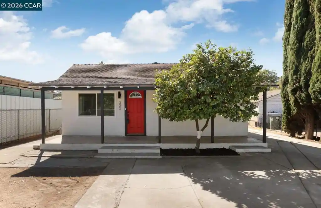 Single family home for sale at 300 Pueblo Ave, Modesto, CA 95351 | MLS# 41151168