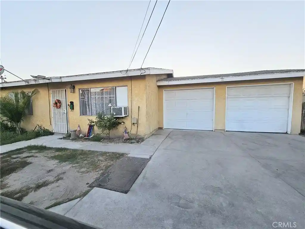 Multi family home for sale at 7307 Motz, Paramount, CA 90723 | MLS# RS26221674