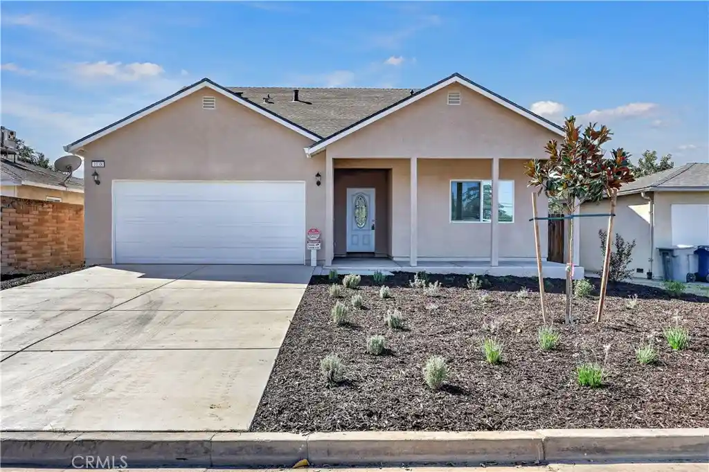 Photo 1 of Single family home for sale at 1038 West 24th, Merced, CA 95340 | MLS# MC26221919 | Listing updated on 2026-10-15