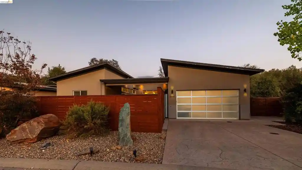 Single family home for sale at 18981 Old Brg Rd, Jamestown, CA 95327 | MLS# 41151200