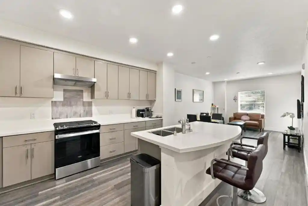 Listing Photo 1 - Condo for sale in 1853 Almaden Rd located at 1853 Almaden Rd, San Jose, CA 95125 - Unit #103