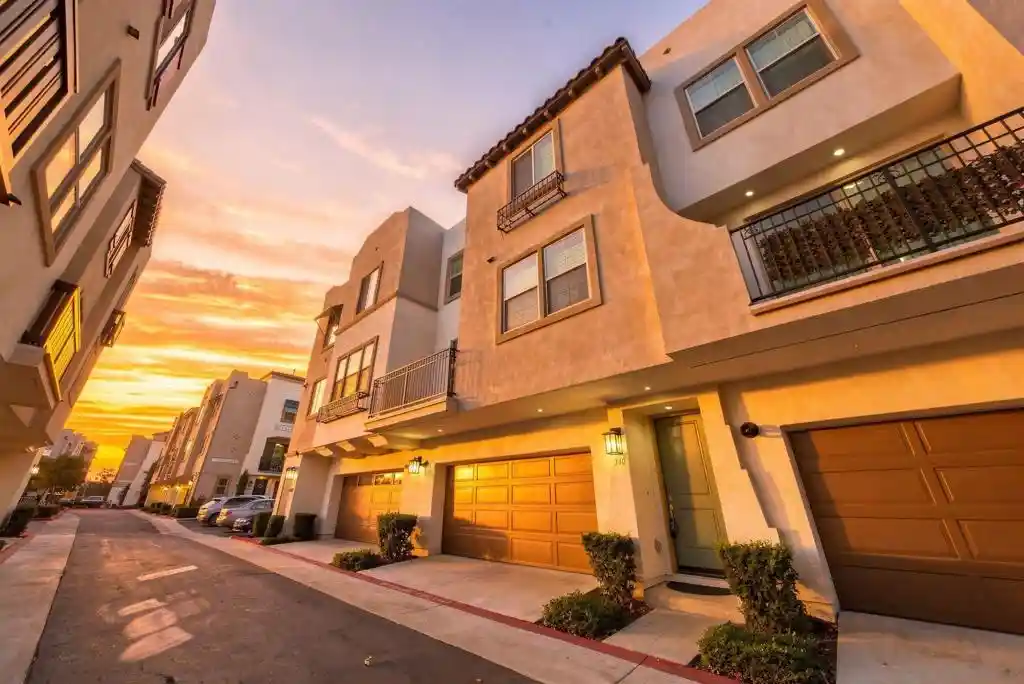 Townhouse for sale at 340 Millstream Ct, Santee, CA 92071 | MLS# 260024847SD