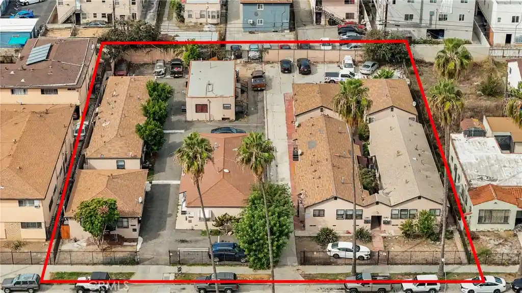 Photo 1 of Multi family home for sale at 6401 S Victoria, Los Angeles, CA 90043 | MLS# SB26223466 | Listing updated on 2026-10-14