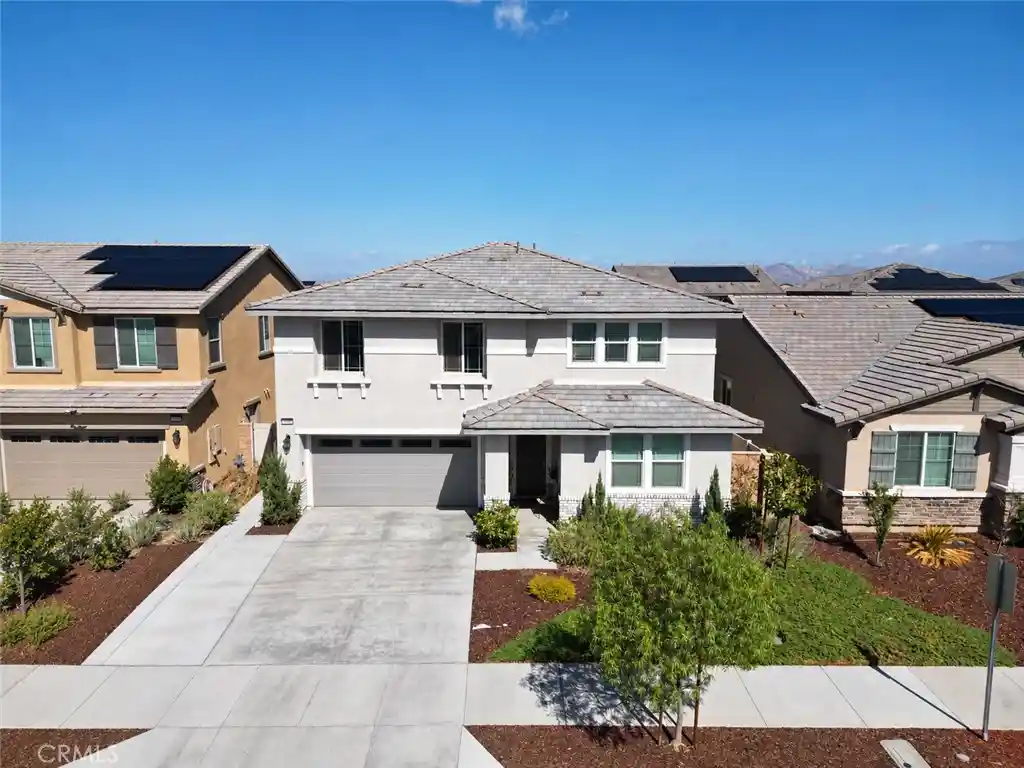 Single family home for sale at 426 Daniella, Perris, CA 92570 | MLS# IV26223498
