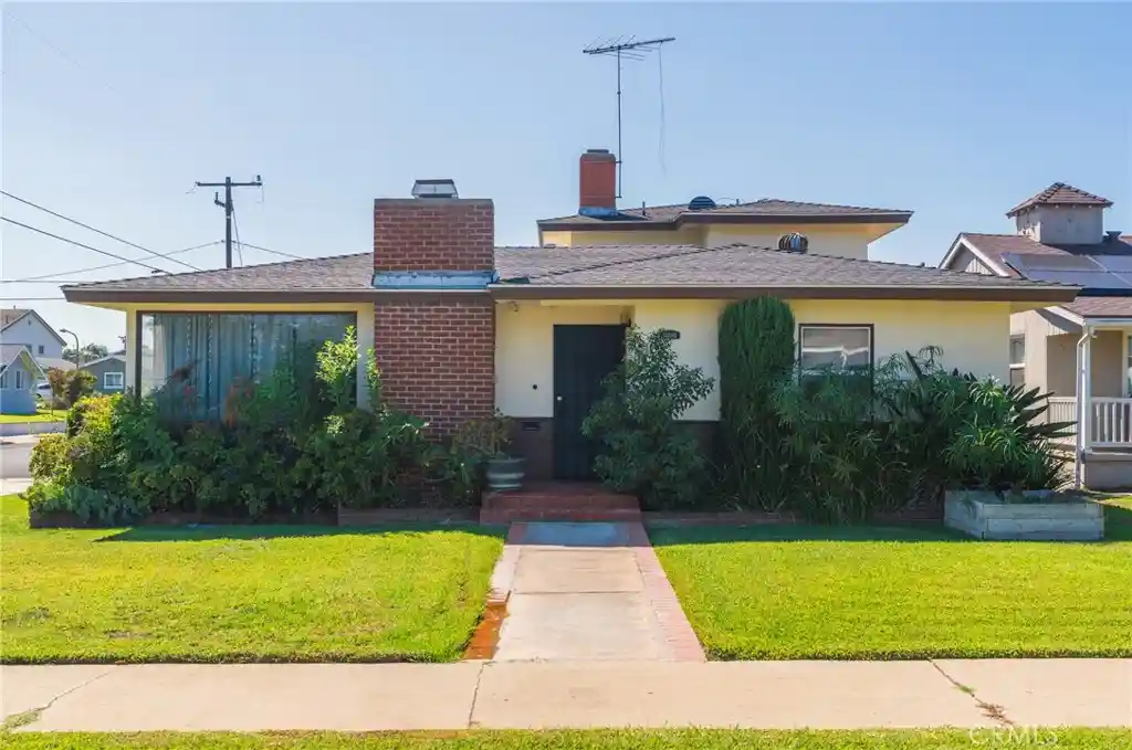 Photo 1 of Single family home for sale at 418 Union, Brea, CA 92821 | MLS# PW26221691 | Listing updated on 2026-10-24