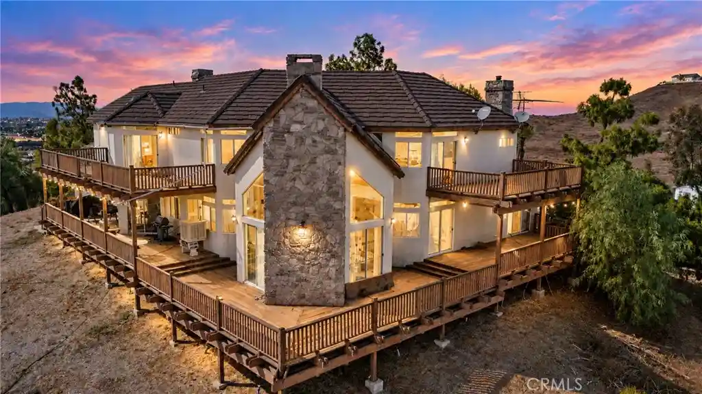 Photo 1 of Sale Pending at 19448 Blue Sky Rd, Perris, CA 92570 | MLS# SW26223538 | Listing updated on 2026-10-22