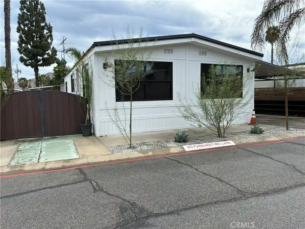 Manufactured home for sale at 3883 Buchanan #103, Riverside, CA 92503 | MLS# PW26223582