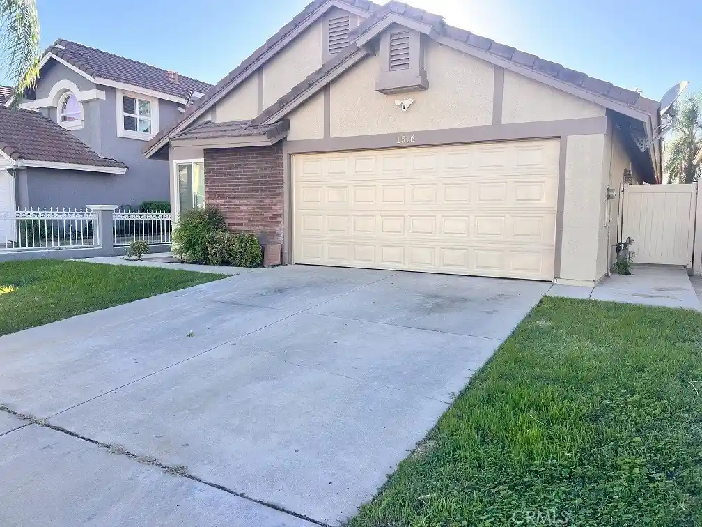 Single family home for sale at 1516 Medallion Ct, Perris, CA 92571 | MLS# IV26223675