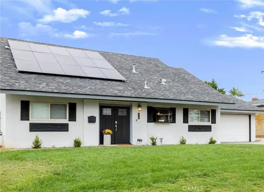 Photo 1 of Single family home for sale at 22596 Thrush, Grand Terrace, CA 92313 | MLS# IV26223406 | Listing updated on 2026-10-24