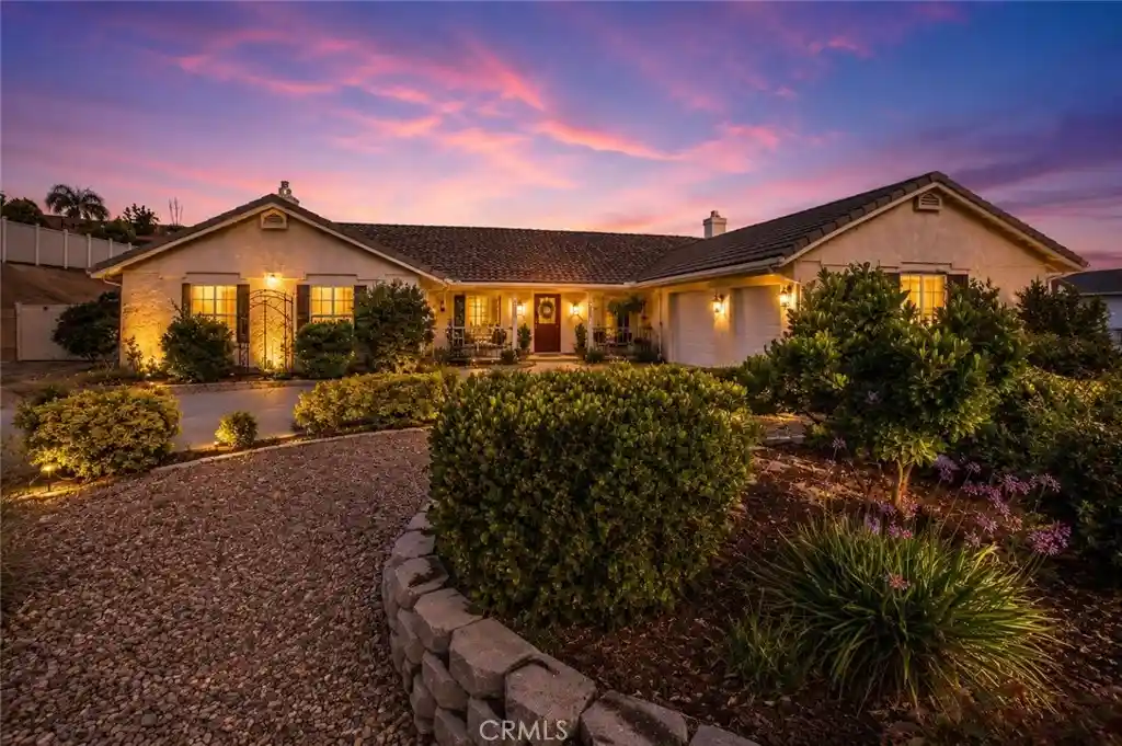 Photo 1 of Single family home for sale at 13997 Riverside, Apple Valley, CA 92307 | MLS# HD26223781 | Listing updated on 2026-10-31