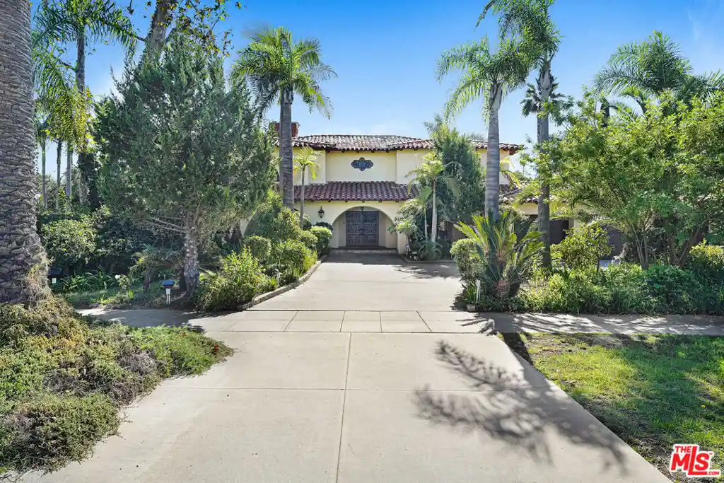 Photo 1 of Single family home for sale at 324 Marguerita Ave, Santa Monica, CA 90402 | MLS# 26998417 | Listing updated on 2026-10-23