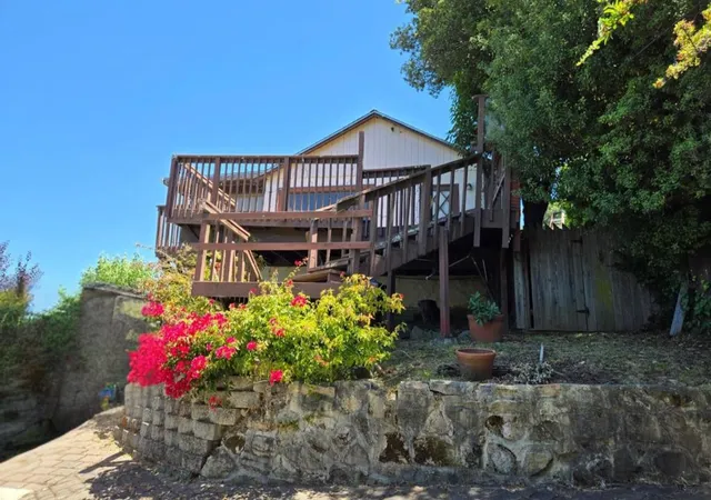 Photo 1 of Single family home for sale at 256 Sausalito St, Corte Madera, CA 94925 | MLS# ML82058992 | Listing updated on 2026-10-30