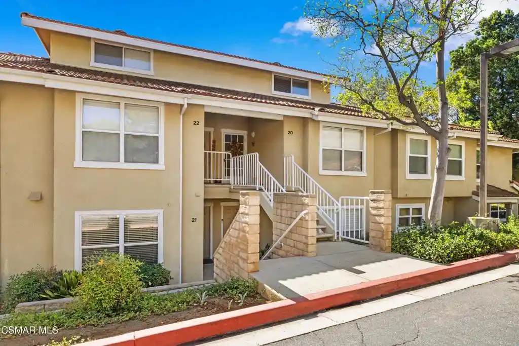 Condo for sale at 2731 Erringer Rd #21, Simi Valley, CA 93065 | MLS# 226004906